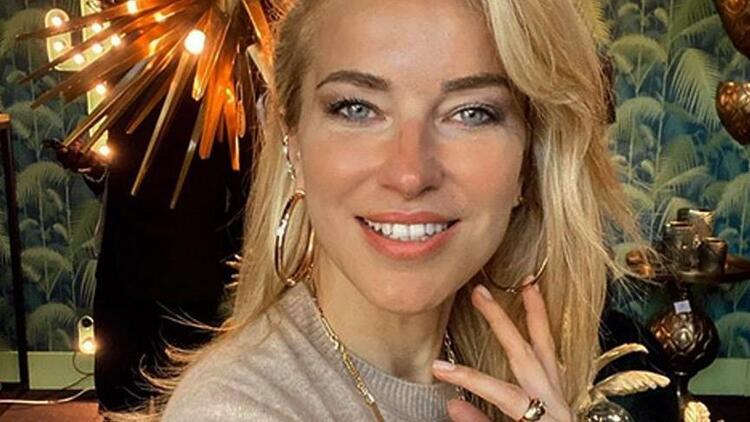 Burcu Esmersoy aşk sarhoşu!