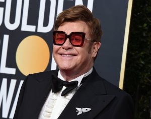 Elton John'un özel jeti arızalandı! Ölümden döndü